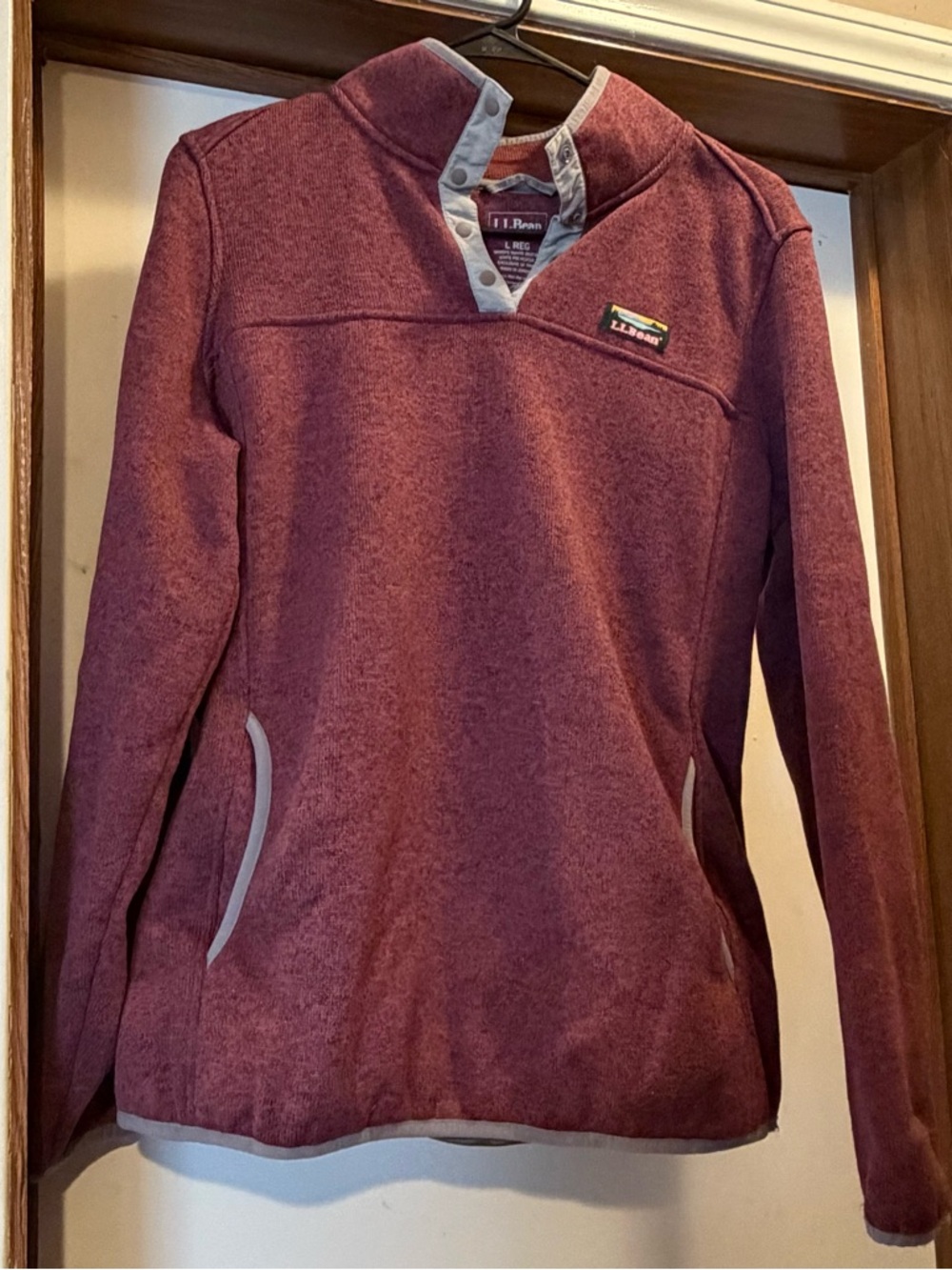 L.L. Bean Women's Heathered Burgundy Snap-Trim Pullover Turtleneck Sweater